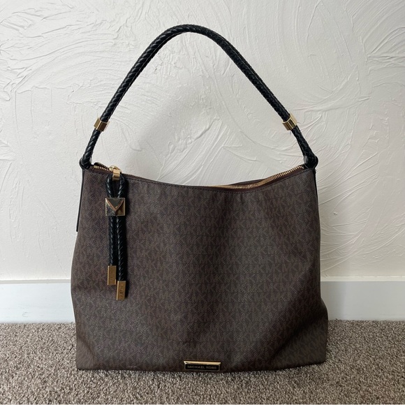 MICHAEL Michael Kors Handbags - Michael Kors large Lexington shoulder bag